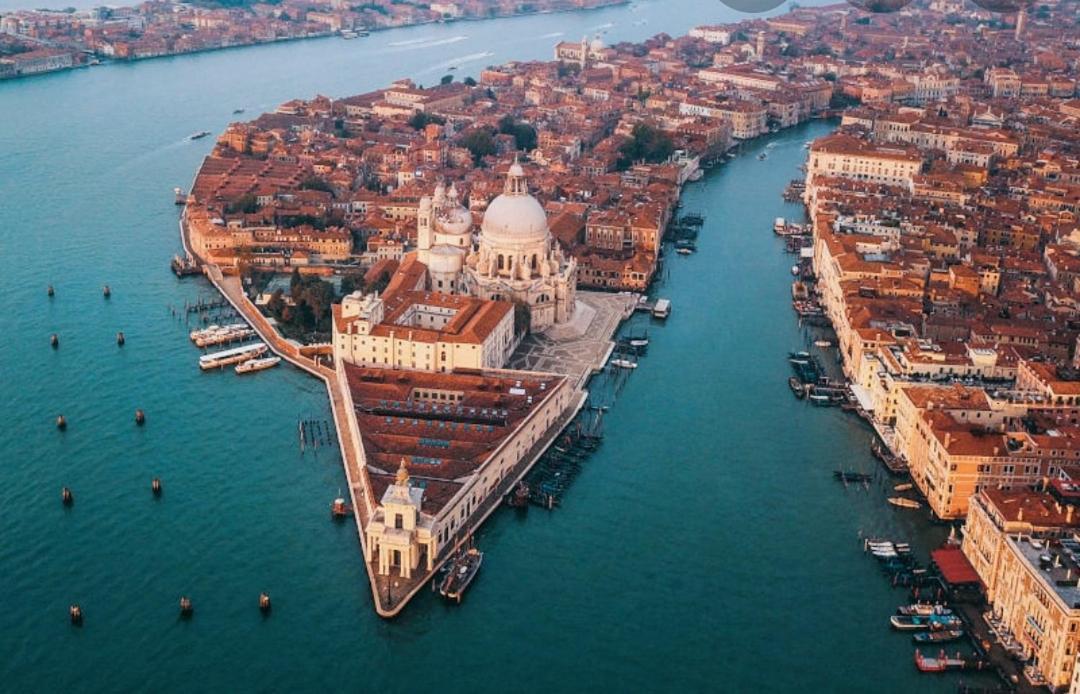 Locanda Ai Santi Apostoli Venice Luaran gambar