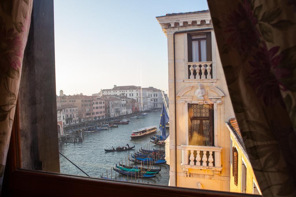 Locanda Ai Santi Apostoli Venice Luaran gambar